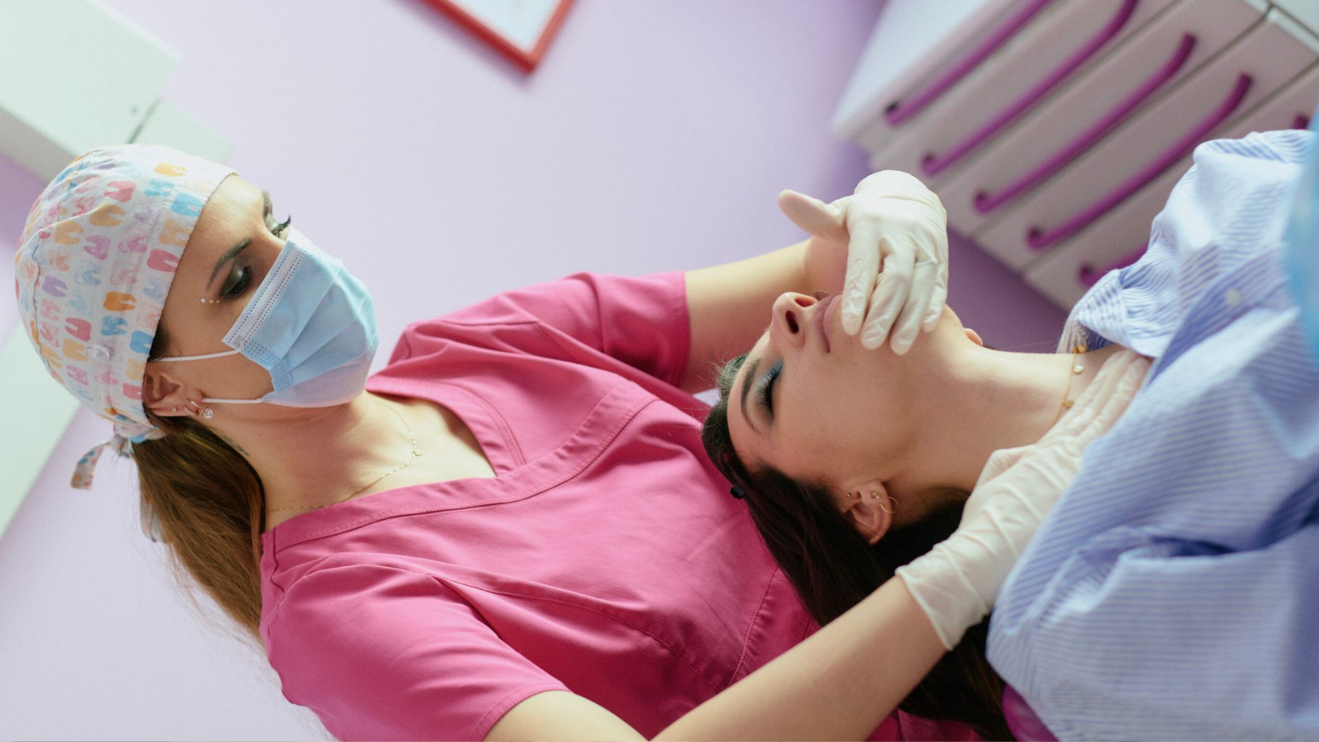 Smile Yoga Experience. Relax, sei dal dentista!