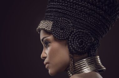 nefertiti neck